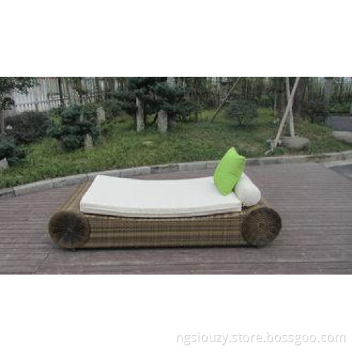Contemporary Beach Lounge Chair , Outdoor Garden Sun Lounge